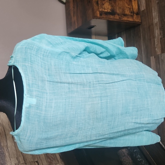 Top/blouse - Picture 2 of 4